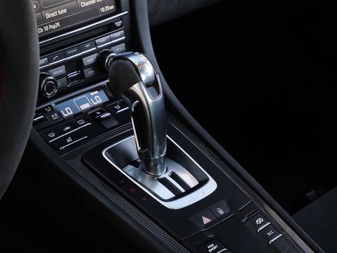 Used 2015 Porsche 911 GT3 w/ Carbon Interior Package image 14