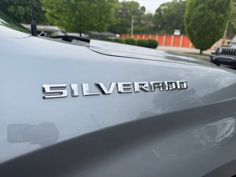 Used 2023 Chevrolet Silverado 1500 LT w/ Convenience Package II AWD/4WD image 32
