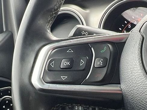 Used 2020 Jeep Gladiator Sport w/ Quick Order Package 24S image 10