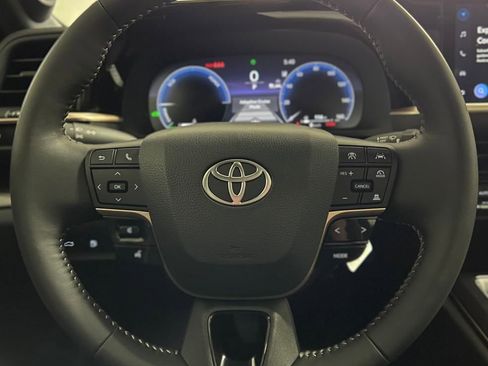 New 2026 Toyota Crown AWD/4WD image 39