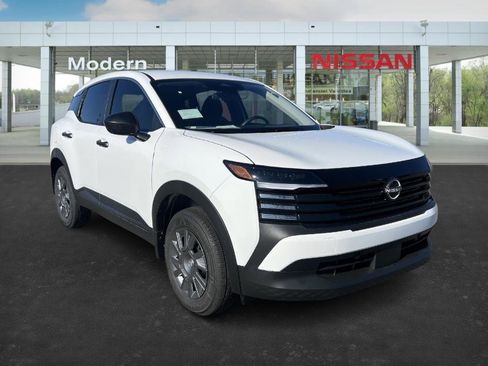 New 2026 Nissan Kicks S image 7