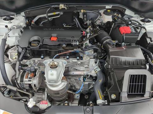 Used 2026 Honda HR-V LX image 21