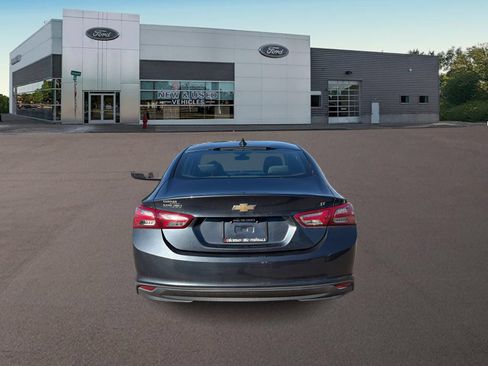 Used 2020 Chevrolet Malibu LT FWD image 10