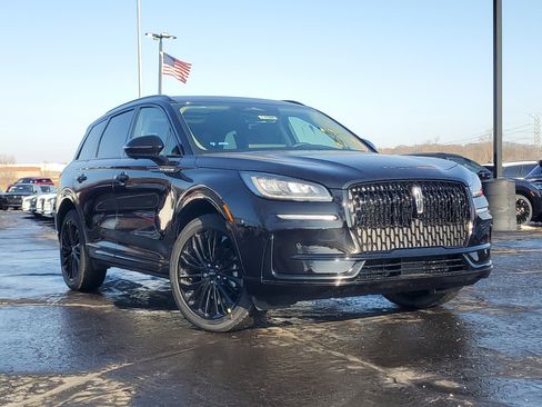 New 2026 Lincoln Corsair Premiere image 1