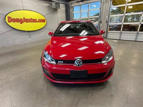 Used 2017 Volkswagen GTI S FWD image 8