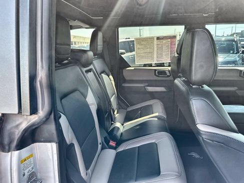 Used 2022 Ford Bronco Wildtrak AWD/4WD image 30