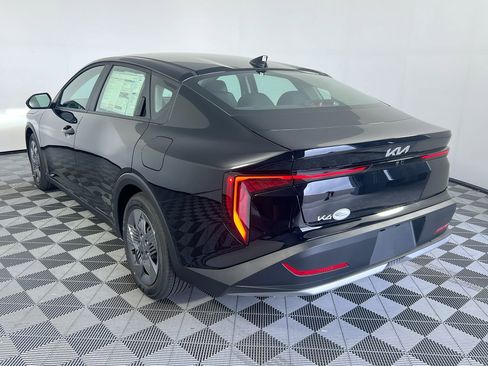 New 2026 Kia K4 FWD image 6