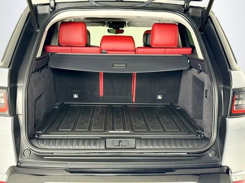 Used 2021 Land Rover Range Rover Sport HST image 24