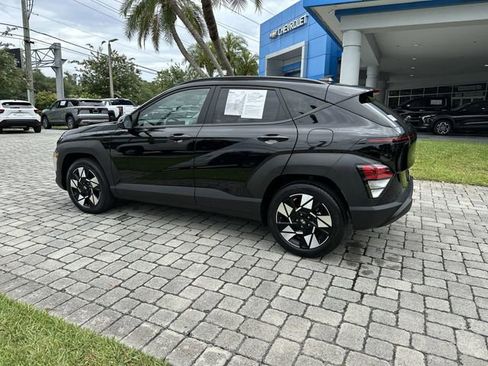 Used 2025 Hyundai Kona SEL FWD image 32