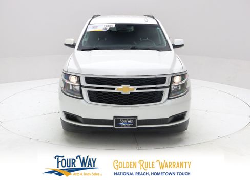 Used 2017 Chevrolet Suburban LT AWD/4WD image 9