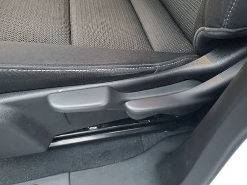 Certified 2024 Chevrolet Colorado LT w/ LT Convenience Package image 17