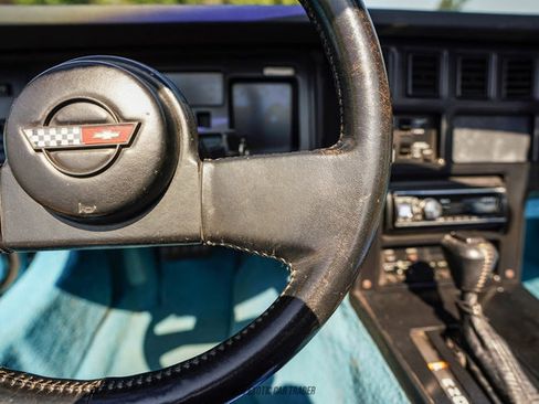 Used 1988 Chevrolet Corvette Convertible RWD image 28