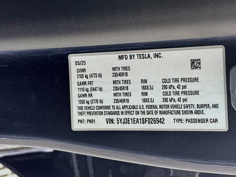 Used 2025 Tesla Model 3 Long Range RWD image 12