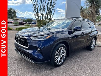Used 2023 Toyota Highlander Platinum