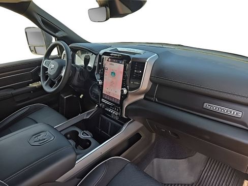 Used 2026 RAM 3500 Laramie AWD/4WD image 23