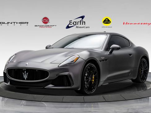 Used 2024 Maserati GranTurismo Trofeo AWD/4WD image 1