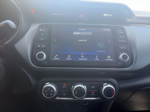 Used 2023 Nissan Kicks SV FWD image 14