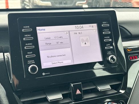 Used 2023 Toyota Camry LE image 21