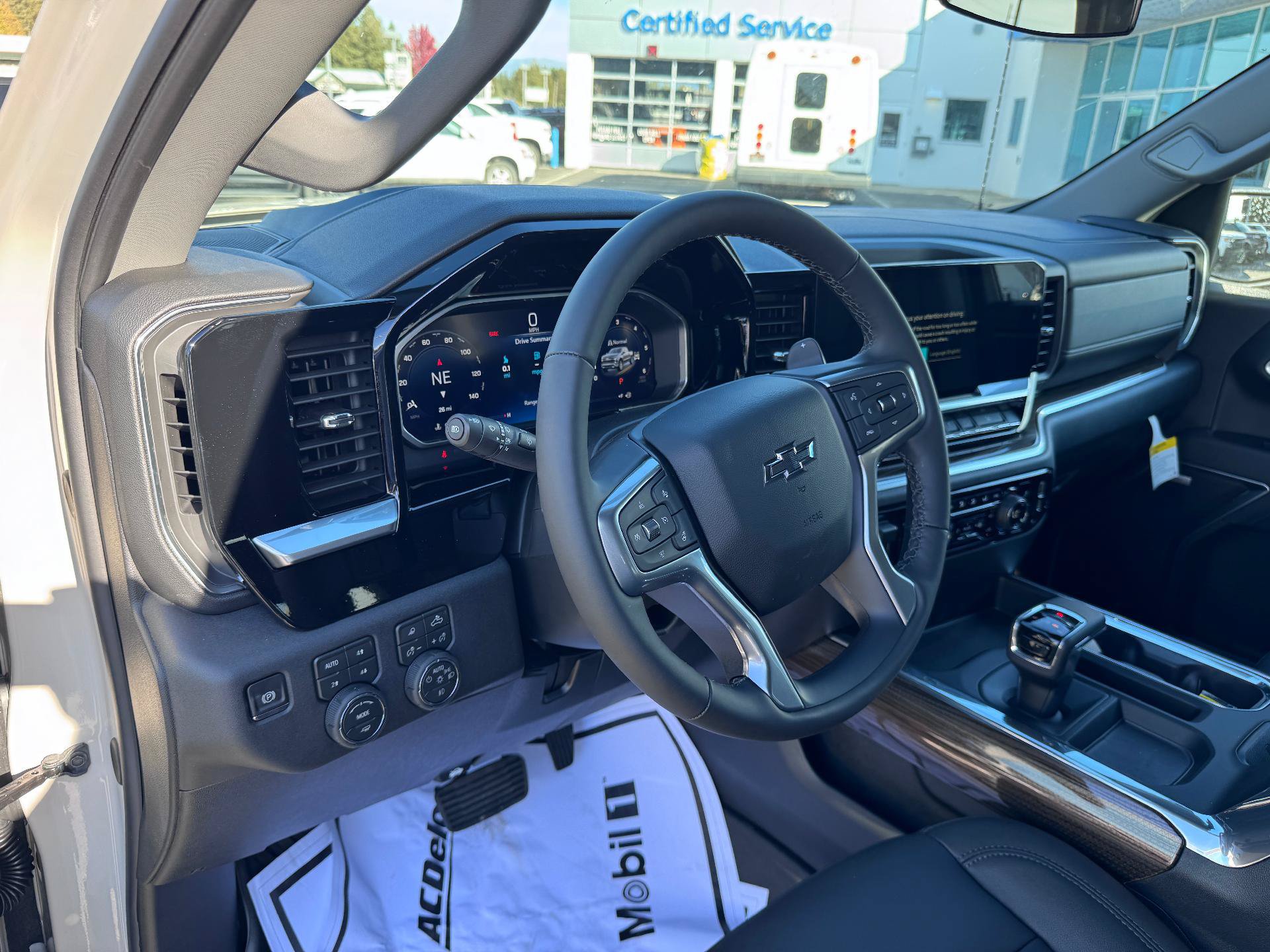 New 2026 Chevrolet Silverado 1500 RST w/ RST All Star Premium Package AWD/4WD image 9