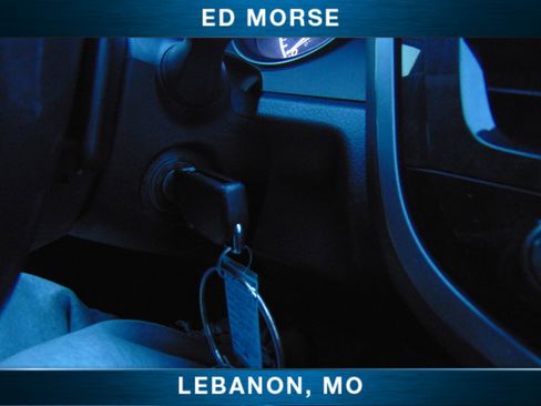 Used 2021 Toyota Camry SE image 25