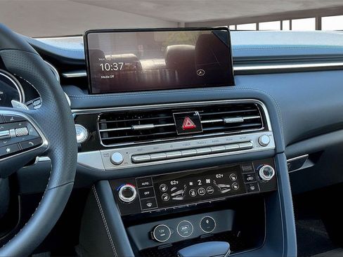 New 2026 Genesis G70 2.5T Prestige image 6