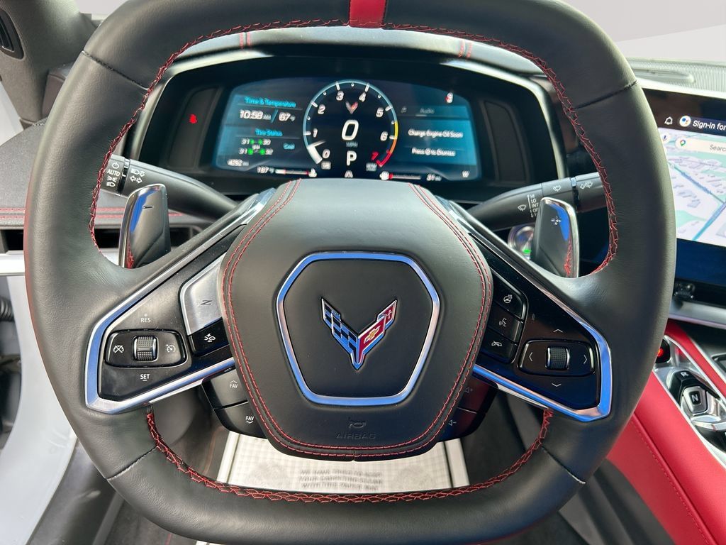 Used 2025 Chevrolet Corvette Stingray Preferred Cpe w/ Z51 Performance Package RWD image 30