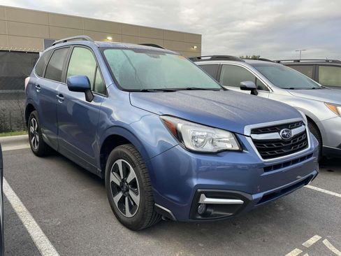 Used 2017 Subaru Forester 2.5i Premium image 1