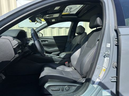 Used 2023 Honda Accord Sport image 5