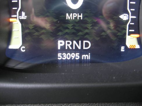 Used 2021 Jeep Wrangler Unlimited Sport AWD/4WD image 12