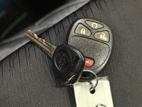 Used 2010 Chevrolet Silverado 1500 LT w/ Power Pack Plus image 13