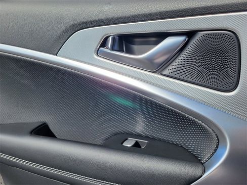 New 2026 Genesis G70 2.5T Prestige image 12