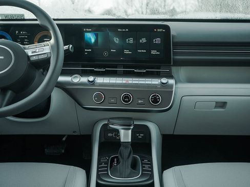New 2026 Hyundai Kona SE AWD/4WD image 16