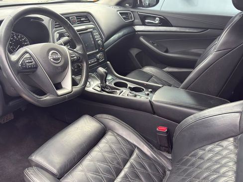 Used 2023 Nissan Maxima Platinum w/ Sport Mat Group image 10