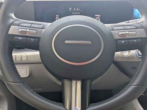 Used 2024 Hyundai Kona SEL FWD image 12