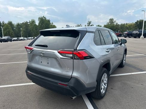 Used 2025 Toyota RAV4 LE AWD/4WD image 5