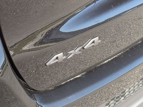 New 2026 Jeep Compass Limited image 12