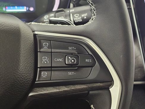 Used 2022 Jeep Grand Cherokee Limited 4xe w/ MOPAR Finishing Package AWD/4WD image 24
