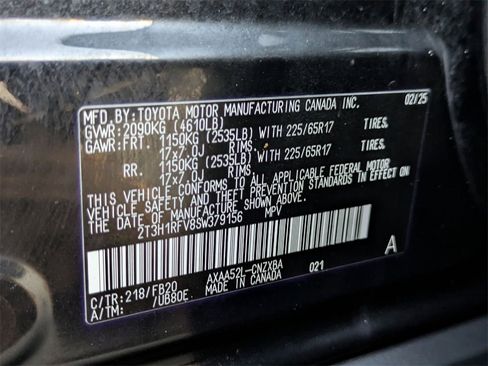 Used 2025 Toyota RAV4 LE image 32