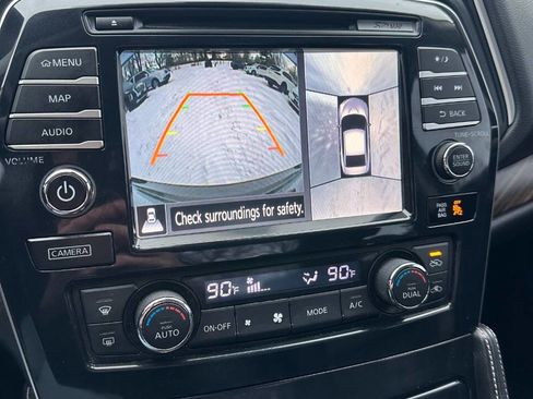 Used 2017 Nissan Maxima Platinum image 23