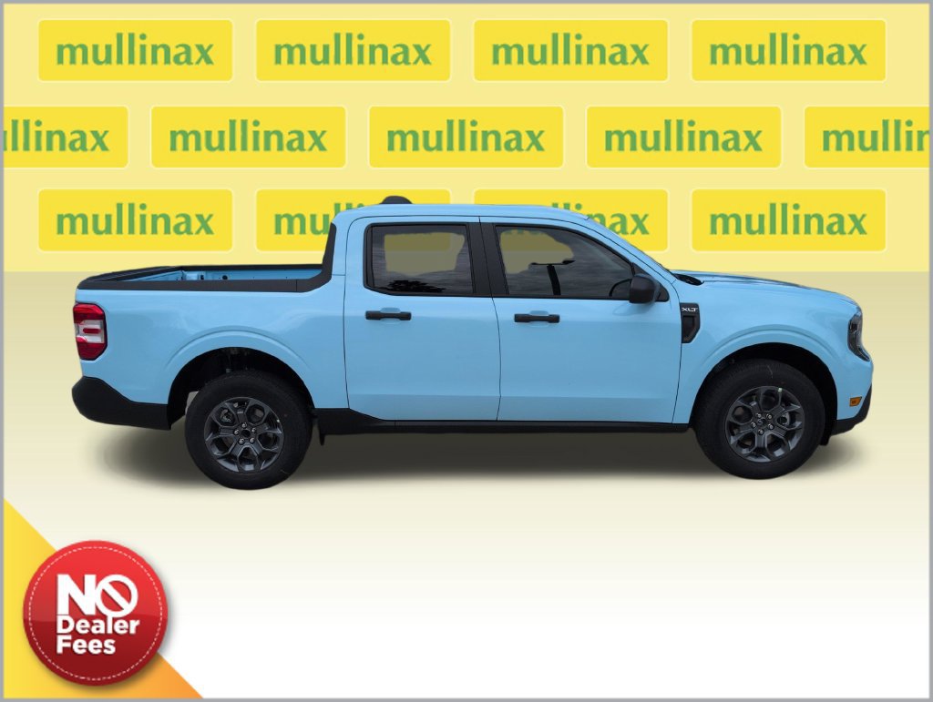 New 2026 Ford Maverick XLT FWD image 2