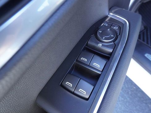 New 2026 GMC Sierra 1500 Elevation image 16