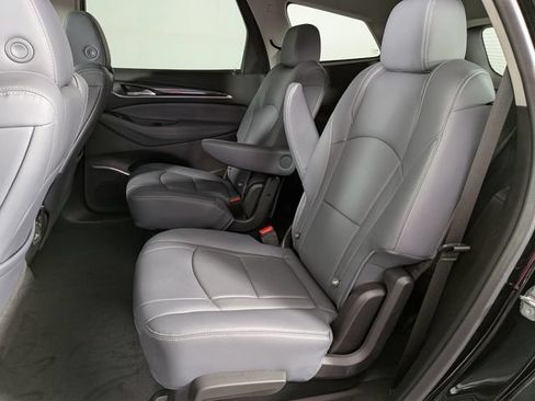 Used 2019 Buick Enclave Essence AWD/4WD image 24