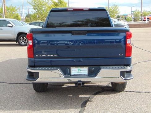Used 2023 Chevrolet Silverado 1500 LT AWD/4WD image 5