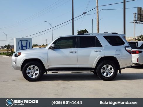 Used 2019 Toyota 4Runner SR5 Premium AWD/4WD image 4