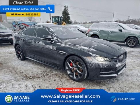 Used 2019 Jaguar XE S image 5