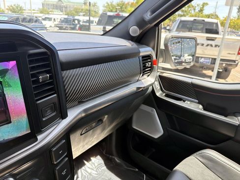 Used 2025 Ford F150 Raptor AWD/4WD image 25