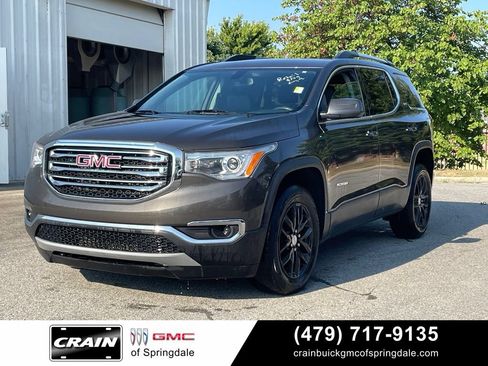 Used 2019 GMC Acadia SLT w/ LPO, Floor Liner Package FWD image 3