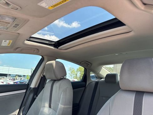 Used 2019 Honda Civic EX image 26