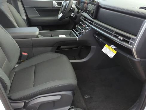 New 2026 Hyundai Santa Fe SE image 22