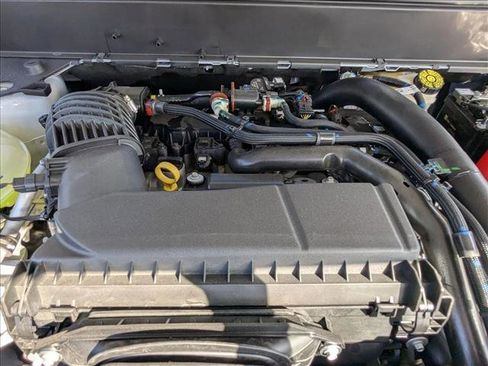 New 2026 Ford Maverick XLT image 16